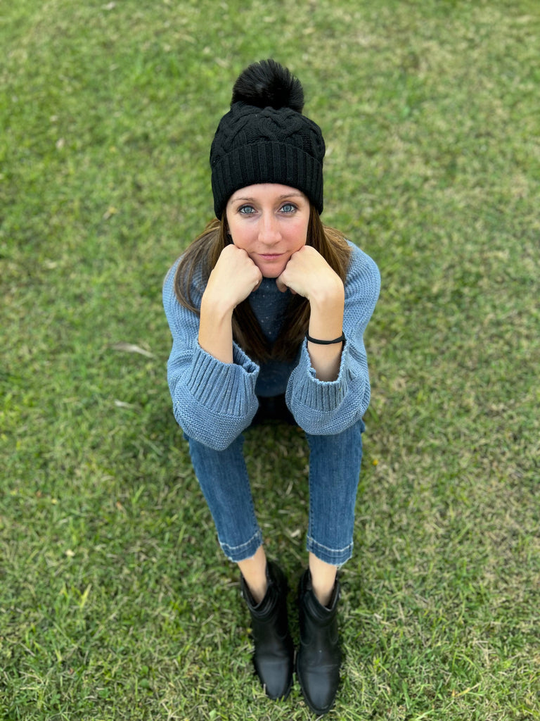 berretto pon pon nero made in italy lana casmere carlotta neri